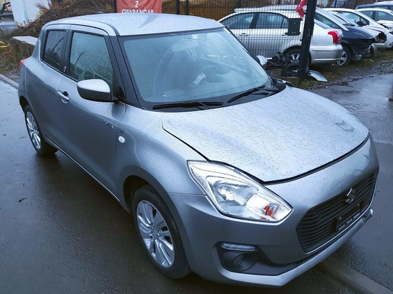 Suzuki Swift cena 25555 przebieg: 12906, rok produkcji 2020 z Ujście małe 106